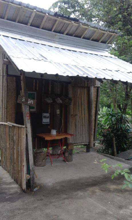 Baan Pai Likit Hotel Exterior photo